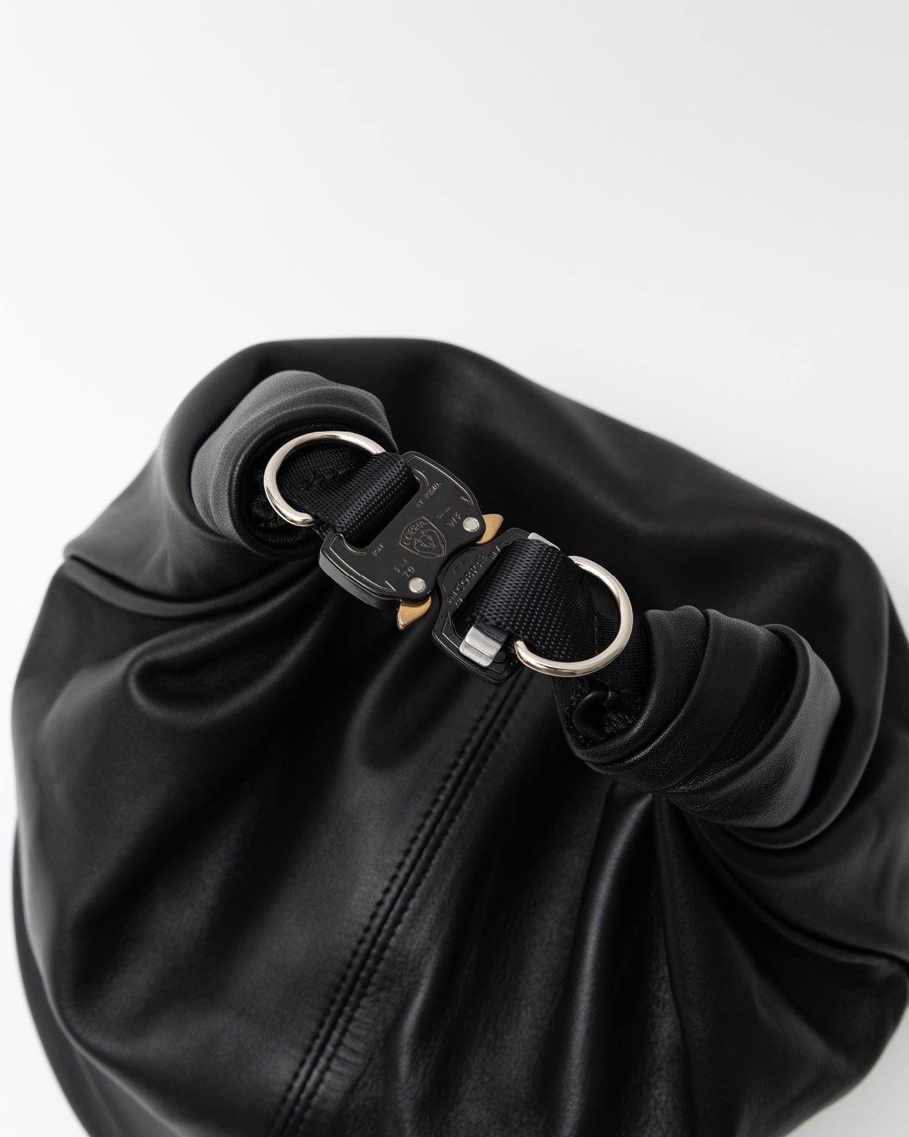 ROLLTOP BAG M .09【BLACK】