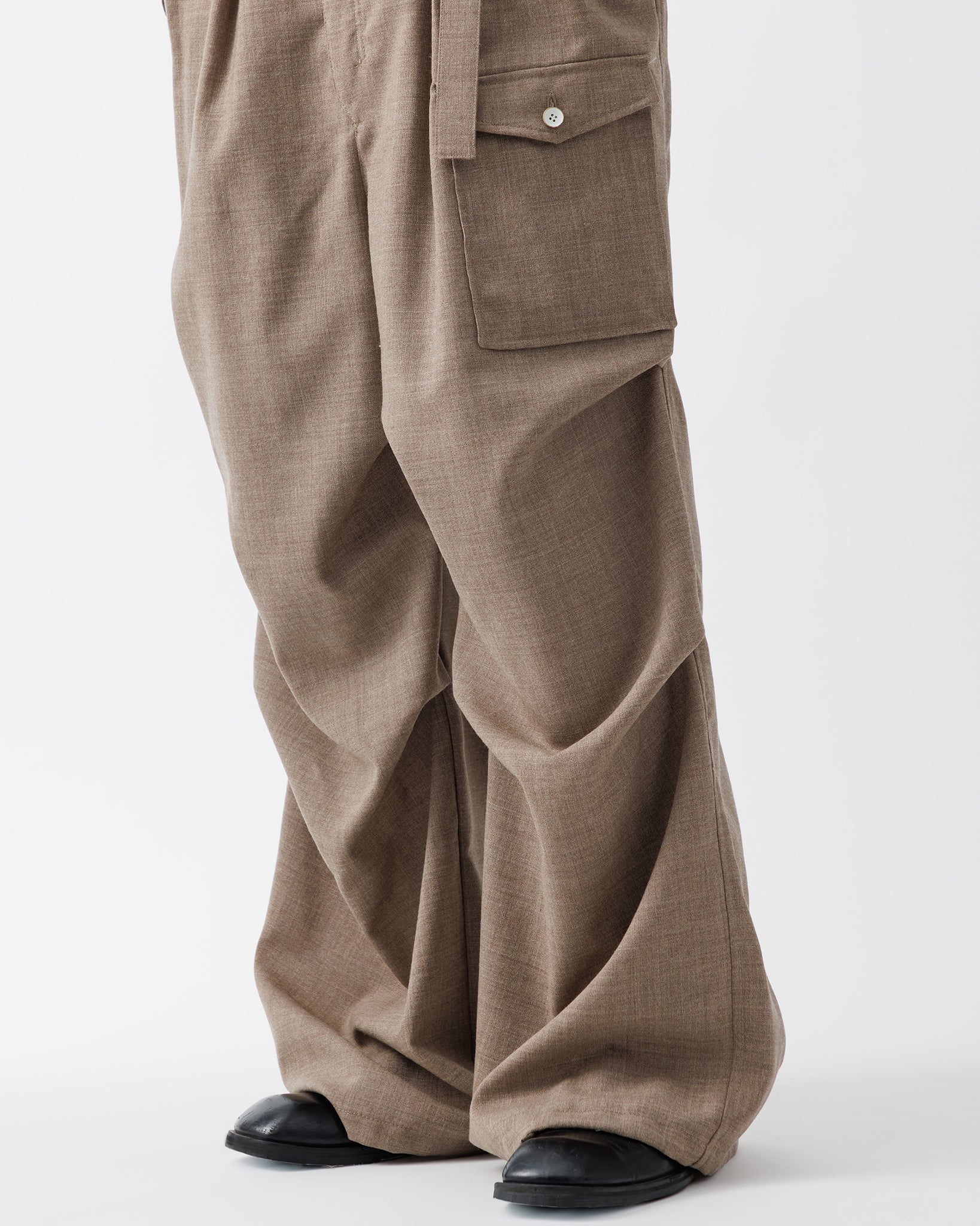 ROUGH WOOL JUMPSUIT .15【BEIGE】