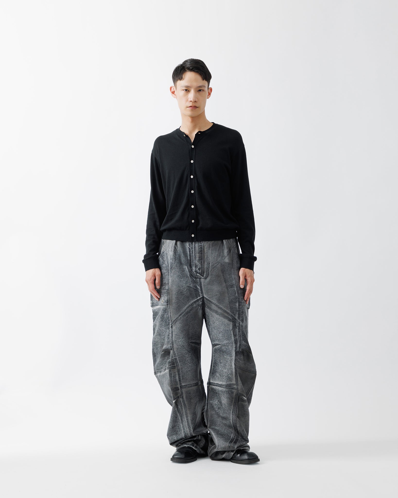 CRACKING COATED BANANA CUTTING PANTS .15【HEARTHER GRAY BASE】
