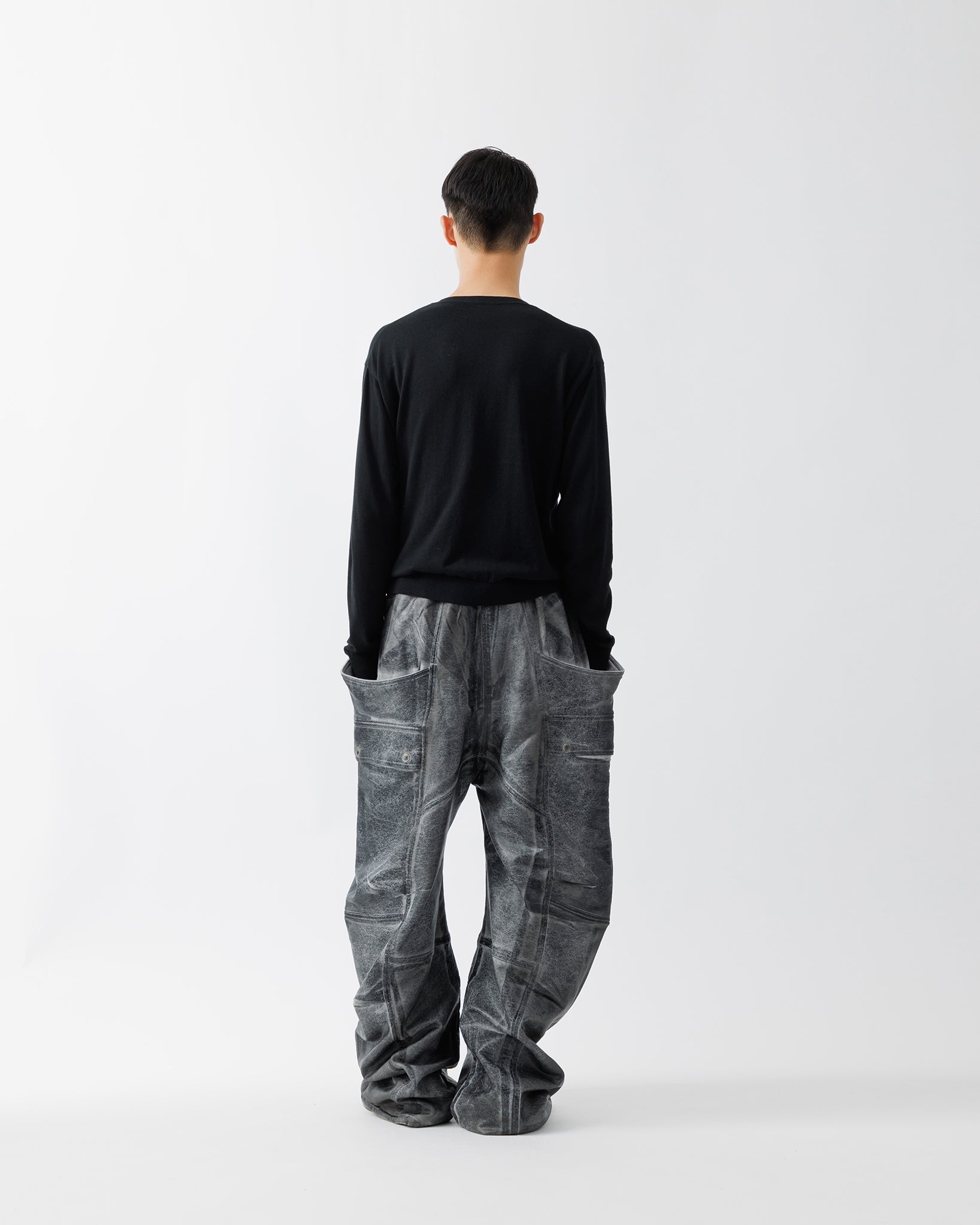 CRACKING COATED BANANA CUTTING PANTS .15【HEARTHER GRAY BASE】