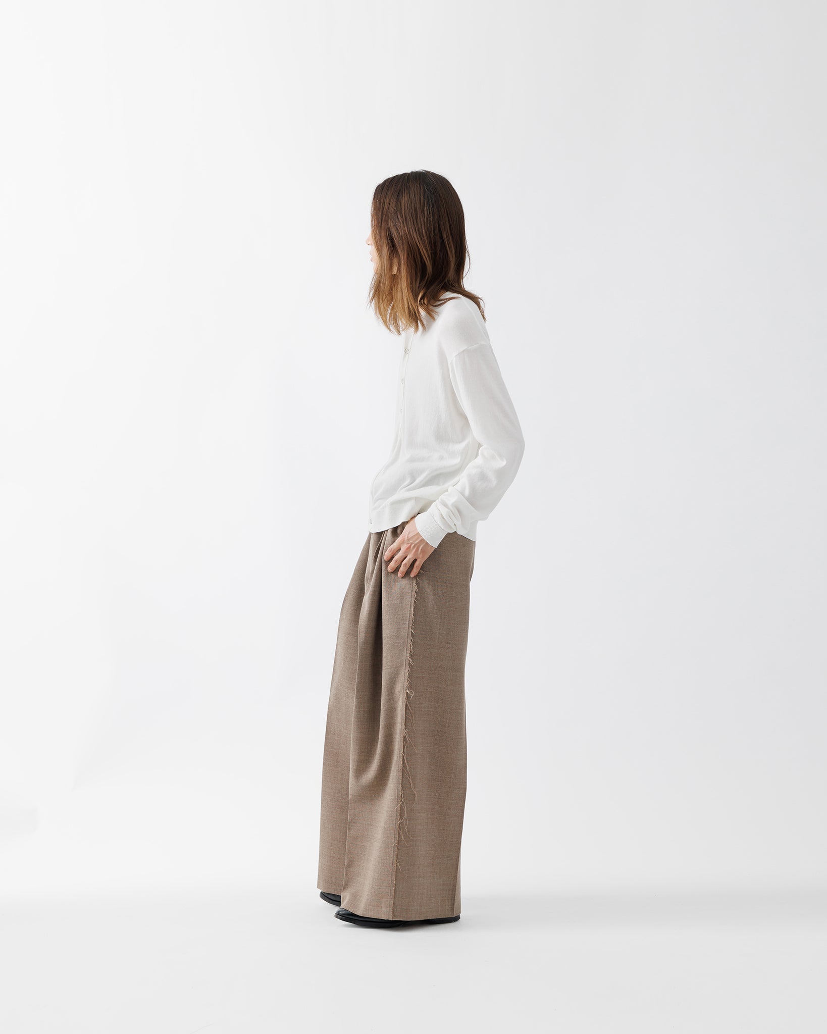 CREW-NECK SOFT KNIT .15【OFF WHITE】