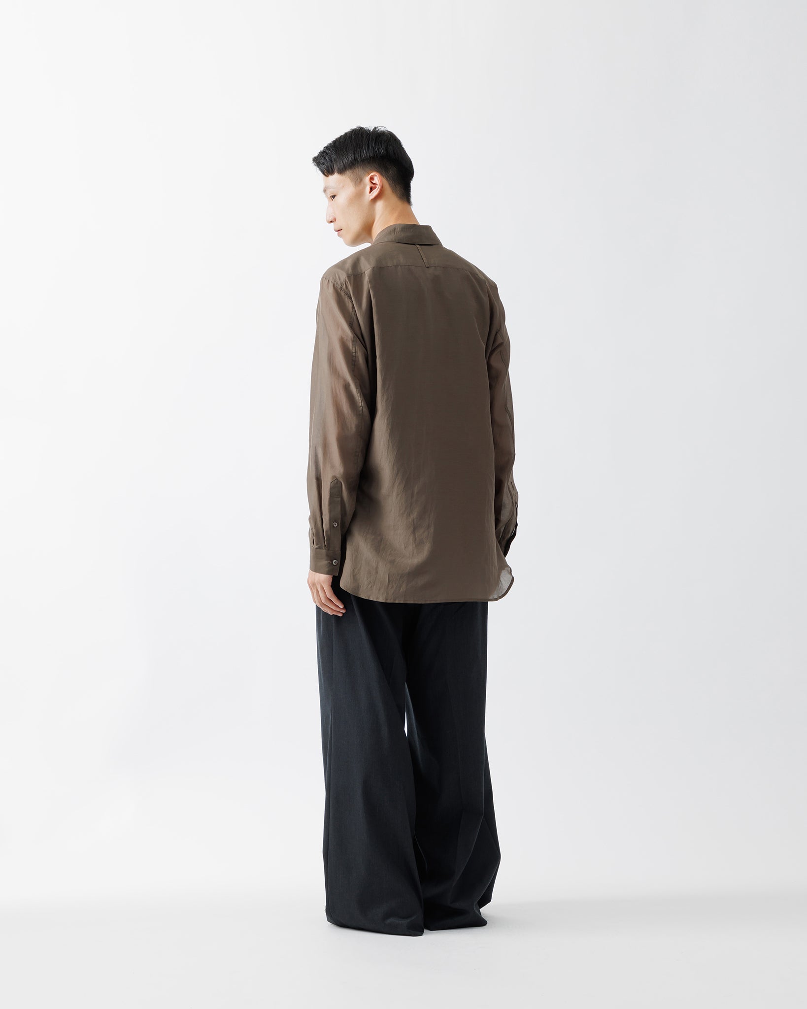SHEER TUCK DRESS SHIRT .15【KHAKI】