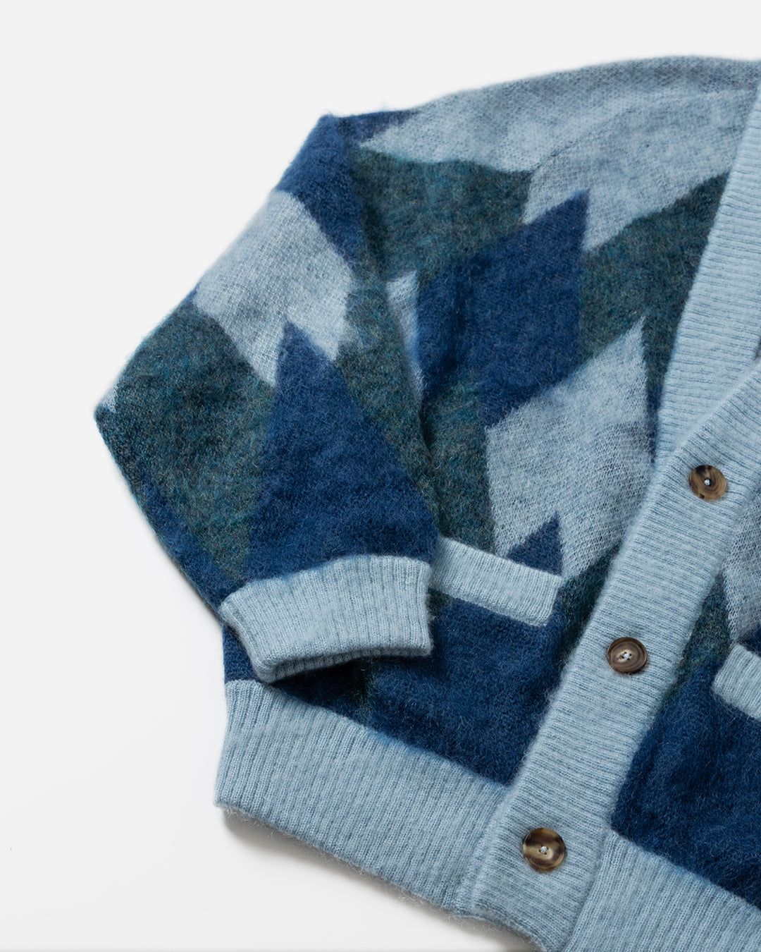 ARGYLE LOW SILHOUETTE MOHAIR CARDIGAN .07【BLUE】