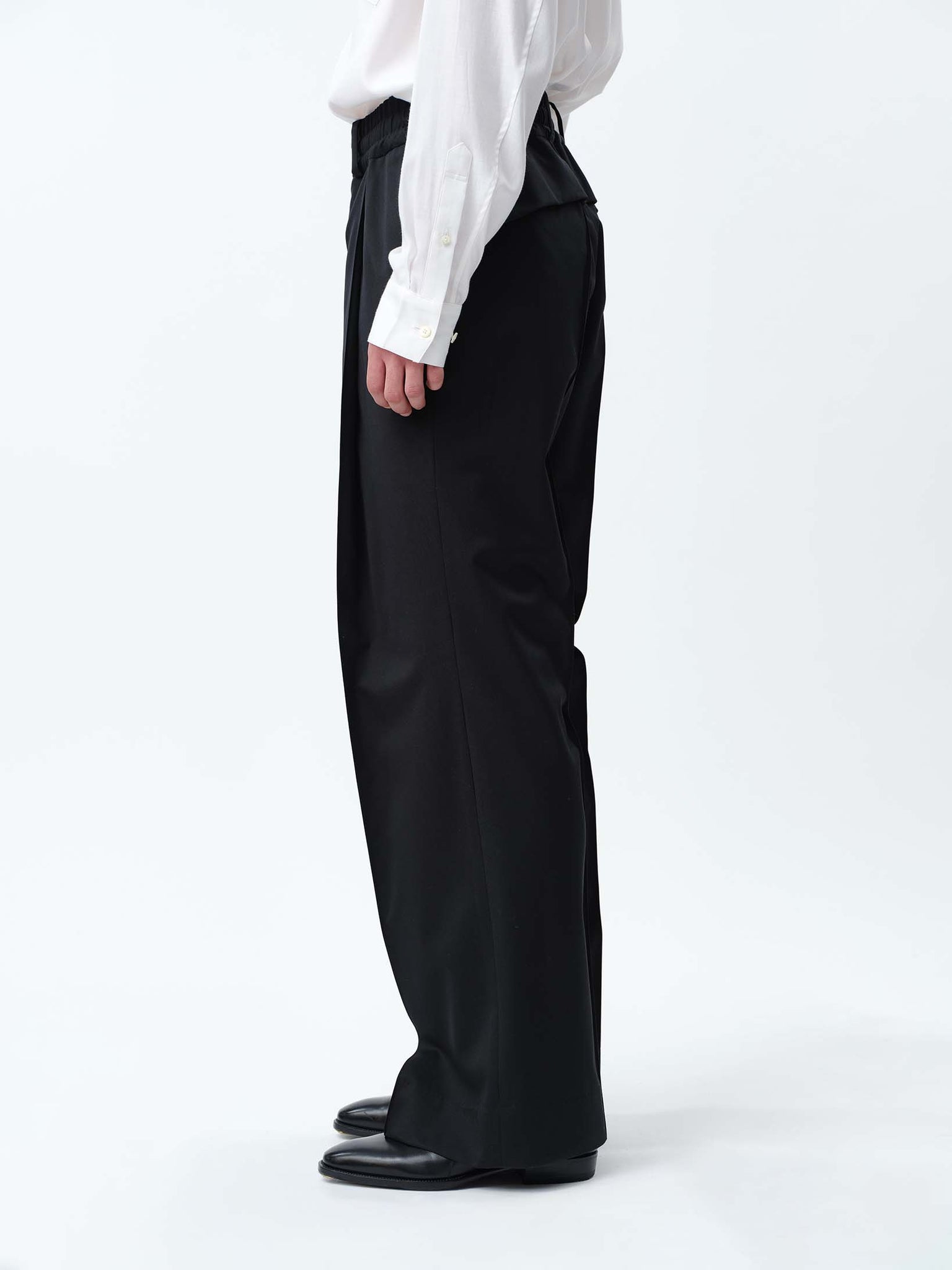 SUPER140 PINTUCK BAGGY EASY TROUSERS .12【BLACK】