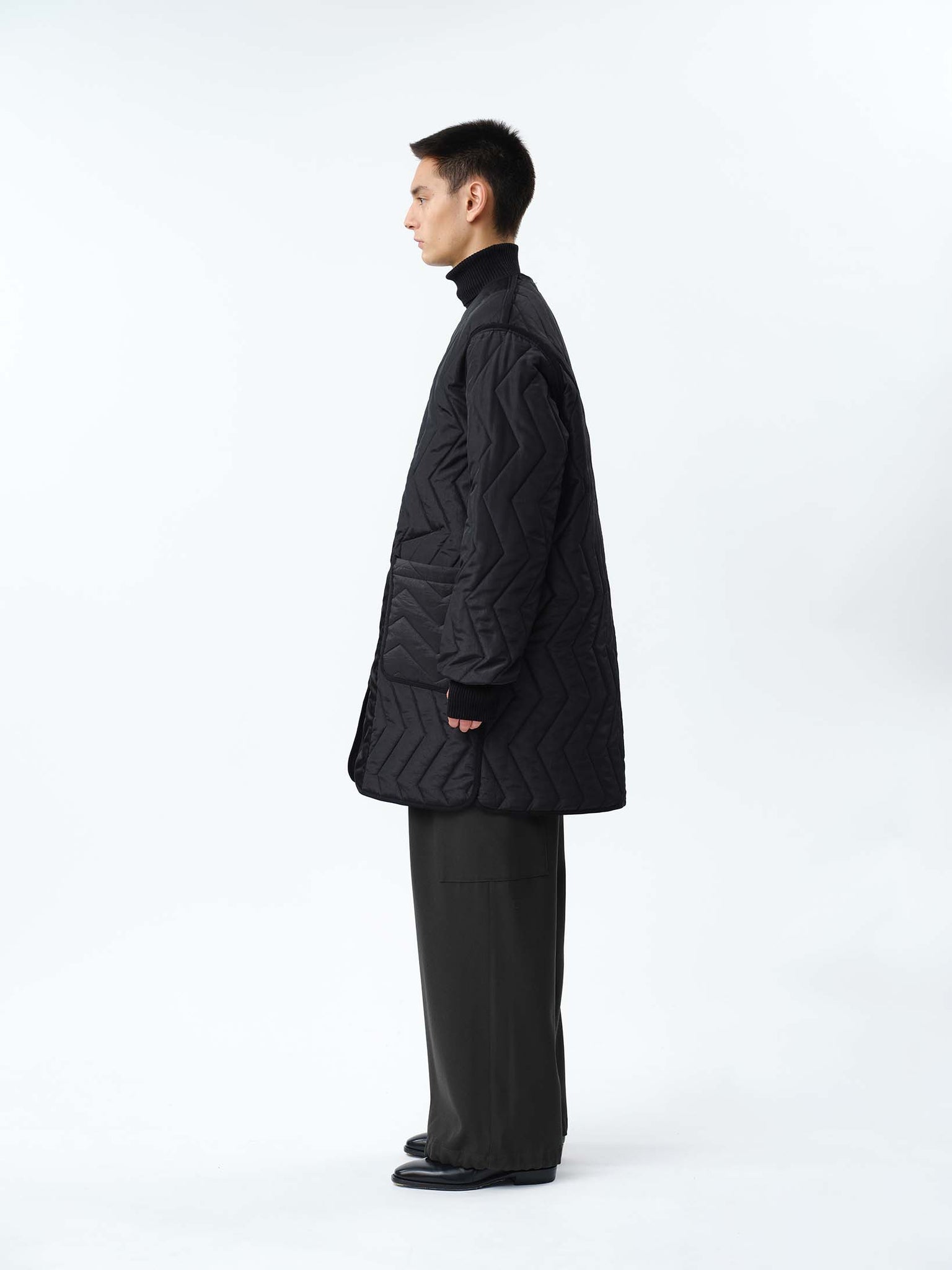 REVERSIBLE THUNDER QUILTING COAT .12【BLACK NAVY】