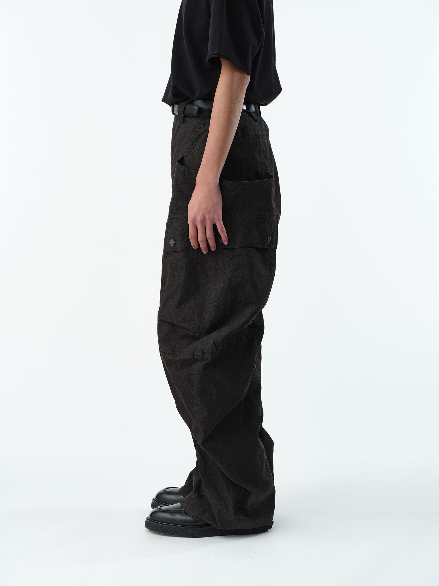 GARMENT DYED BANANA CUTTING PANTS .13 [ASH BLACK]