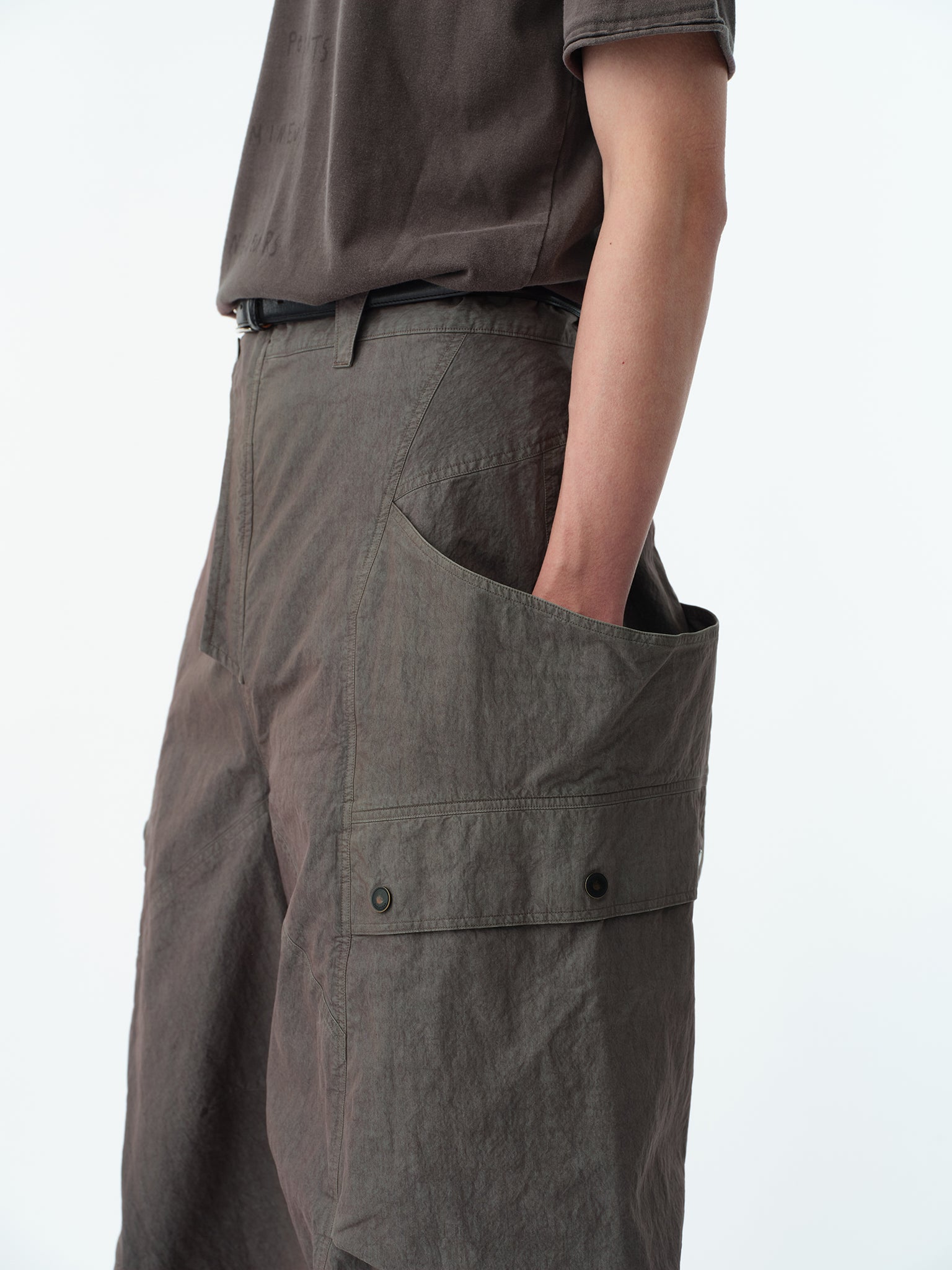 GARMENT DYED BANANA CUTTING PANTS .13【IRON BROWN】