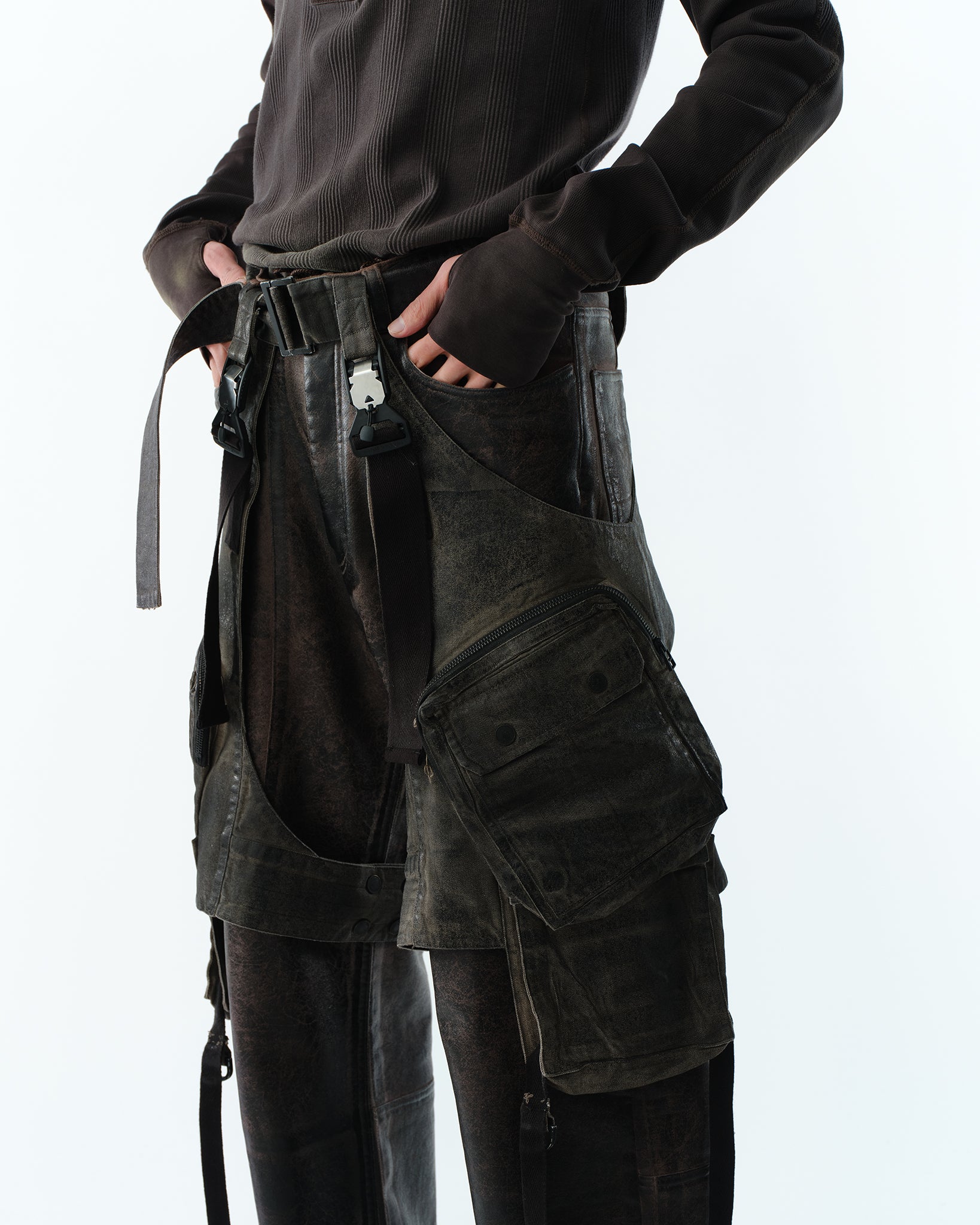 CRACKING COATED CARGO HARNESS .13【BLACK BROWN】
